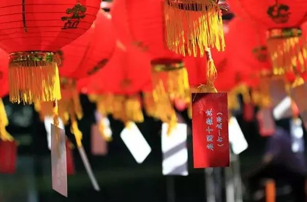 創(chuàng)綠家環(huán)保恭祝大家元宵快樂，幸福美滿！